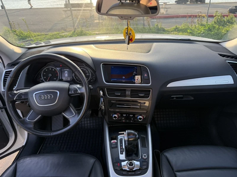 Audi Q5, снимка 11 - Автомобили и джипове - 52297761