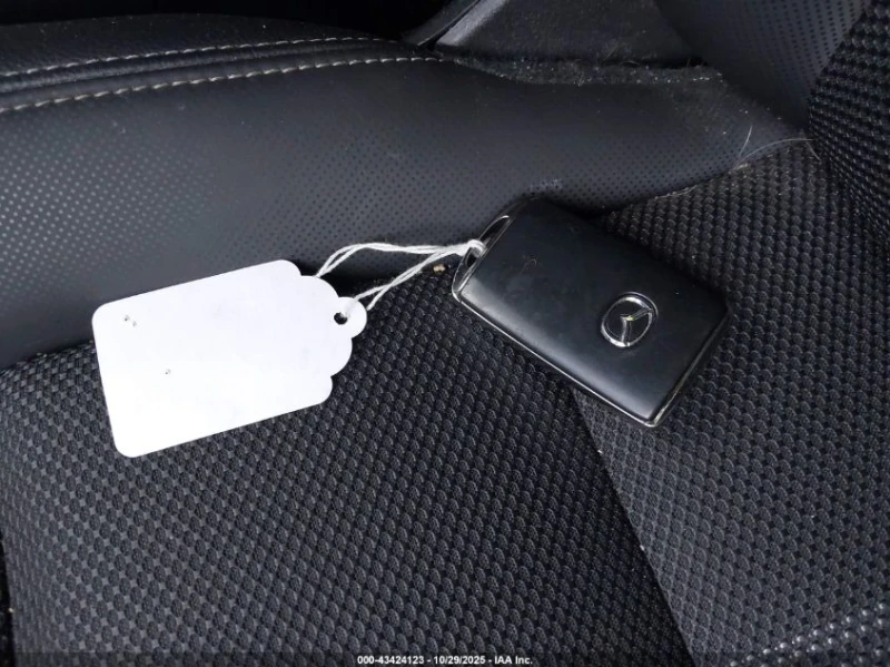 Mazda CX-50 2.5L I-4 DI, DOHC, VVT, 187HP All Wheel Drive, снимка 3 - Автомобили и джипове - 52841538