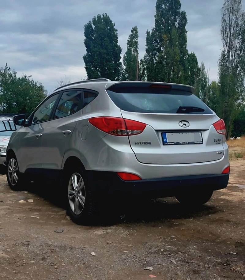 Hyundai IX35, снимка 3 - Автомобили и джипове - 53026202