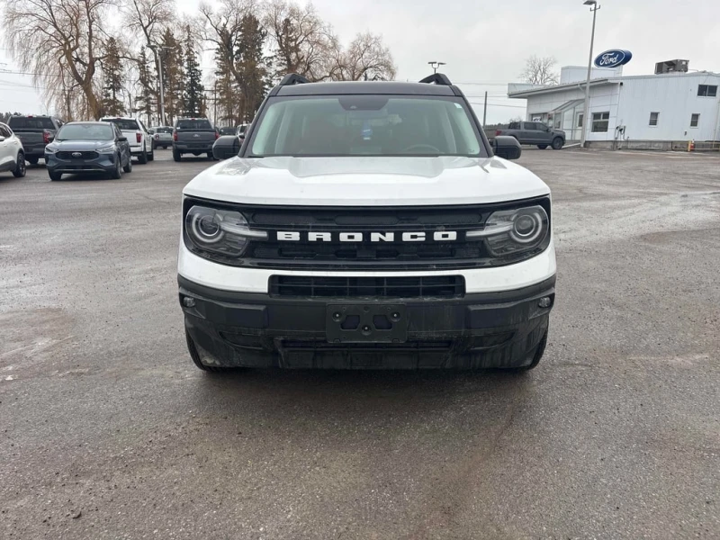 Ford Bronco * Outer Banks * CARFAX * БЕЗ ПЪРВОНАЧАЛНА ВНОСКА, снимка 6 - Автомобили и джипове - 53116627