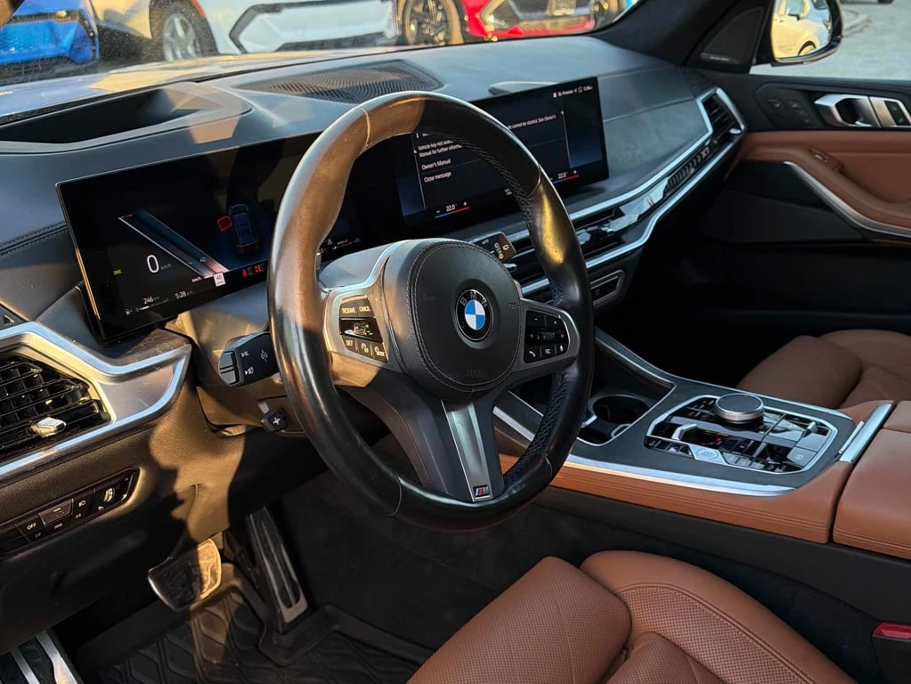 BMW X7 * xDrive40i * CARFAX *    | Mobile.bg   7