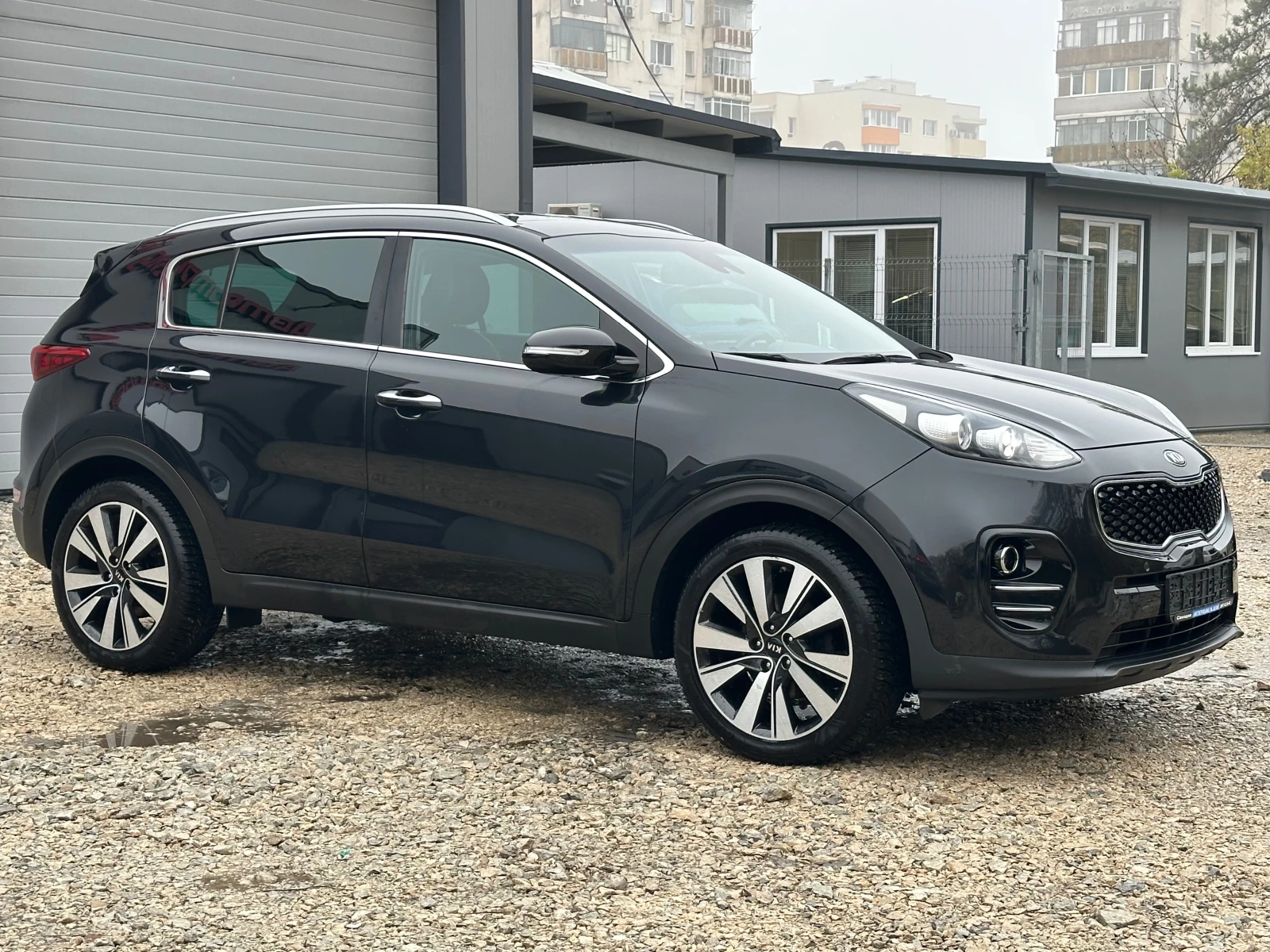 Kia Sportage 1.7CRDI* LED* NAVI* TOP* EVRO6 - изображение 3