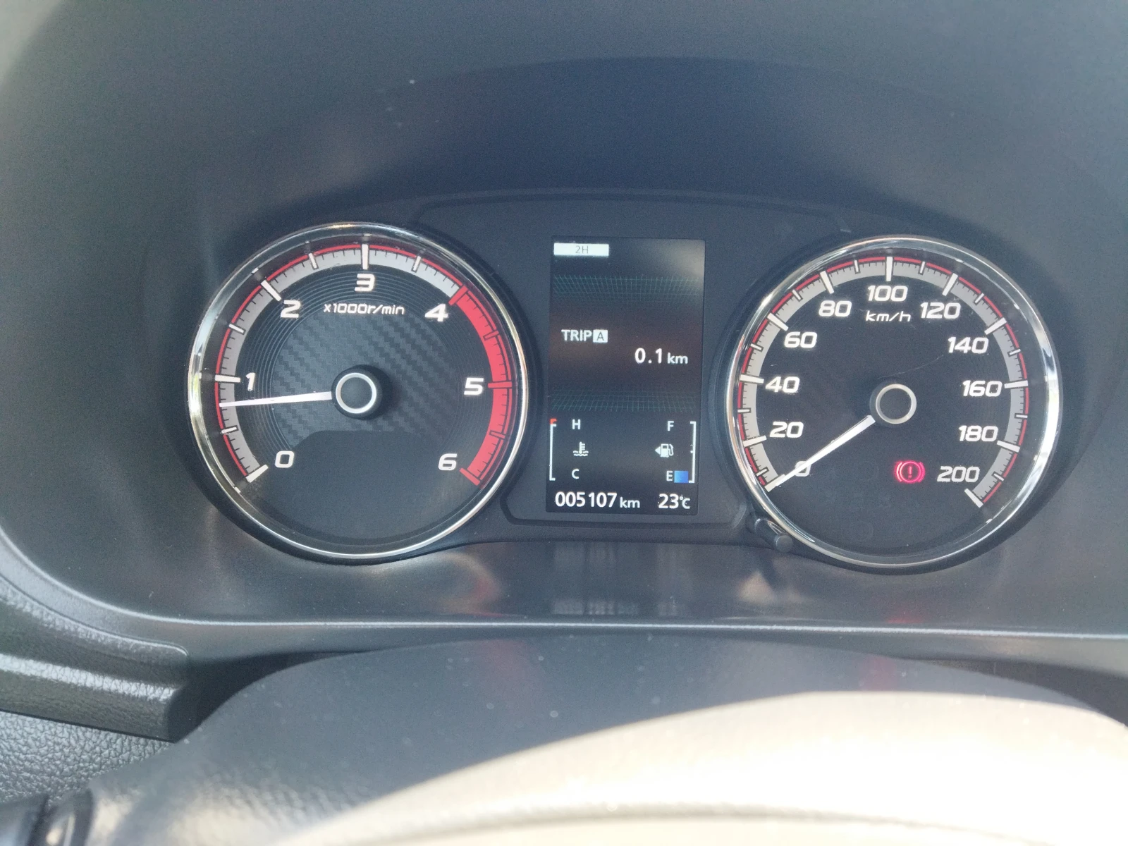 Mitsubishi L200 2.2Di-d  | Mobile.bg   11