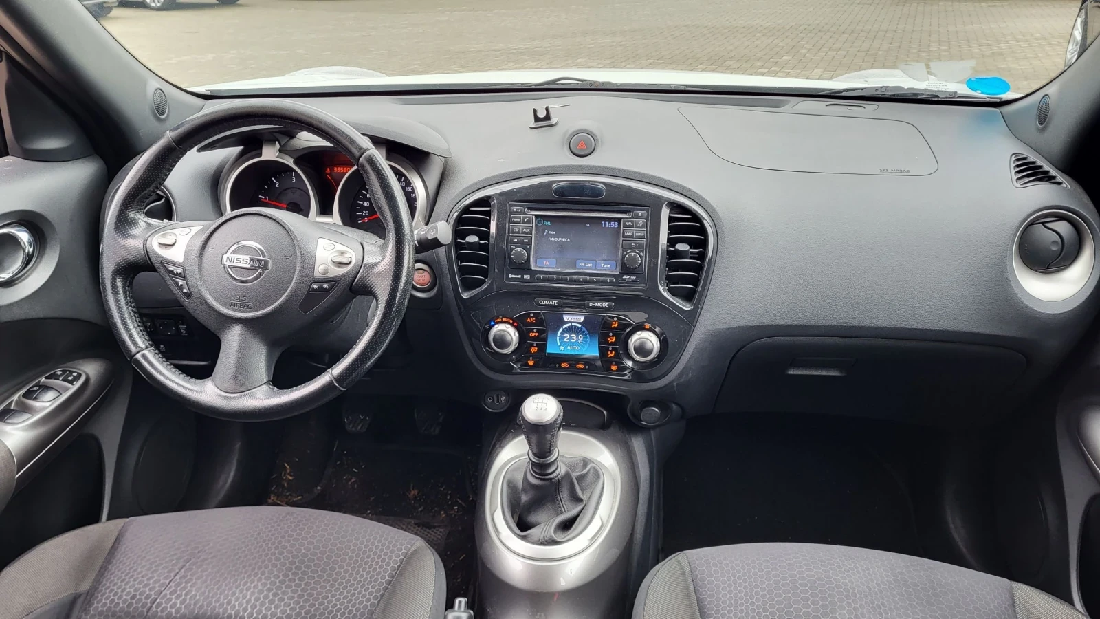 Nissan Juke 1.5DCI-110 NAVI* KEYLESS * PODGREV - изображение 8