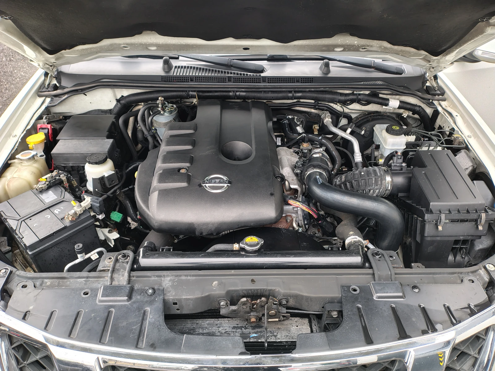 Nissan Navara 2.5 ����� | Mobile.bg � ����������� 16