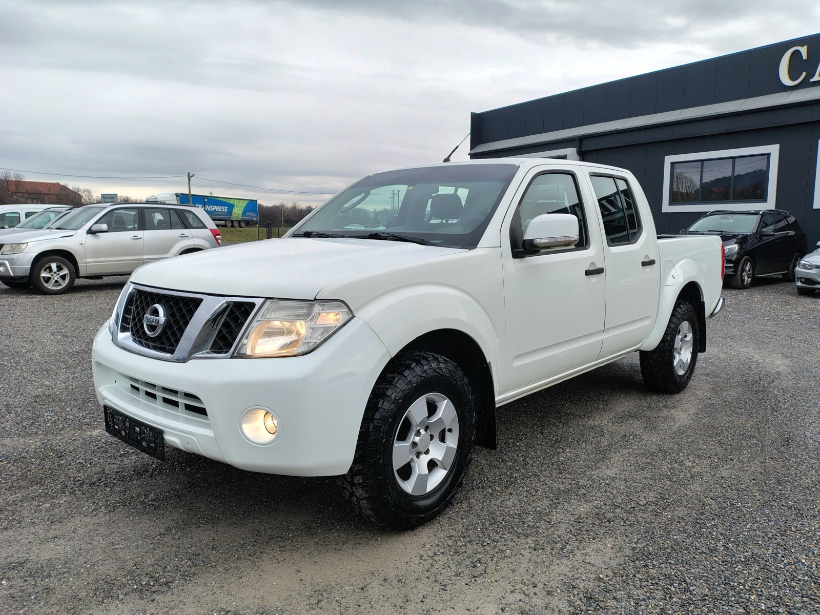 Nissan Navara 2.5 ����� | Mobile.bg � ����������� 1