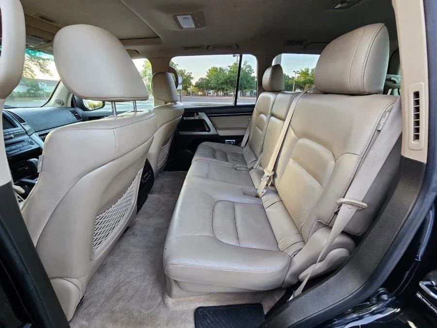 Toyota Land cruiser 5.7 V8 * AWD * Камера * Сервизна История * , снимка 8 - Автомобили и джипове - 53950617