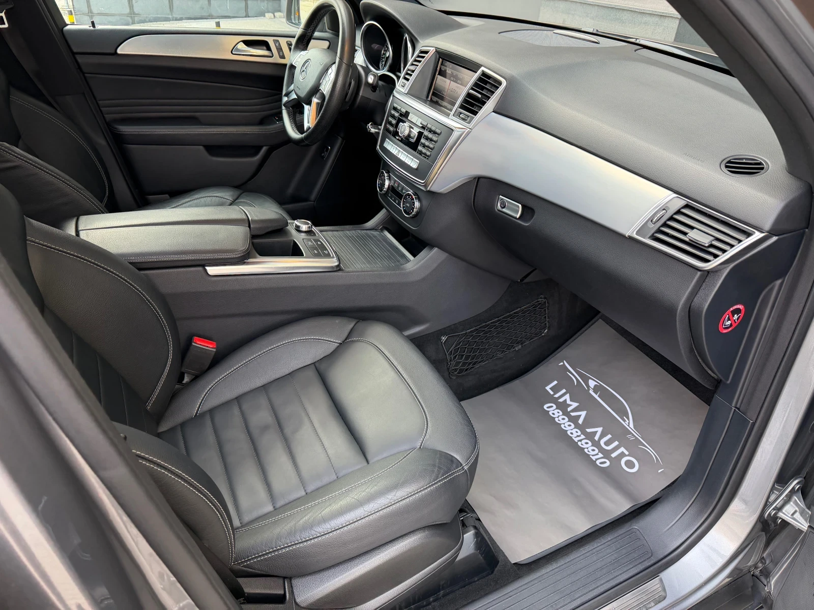 Mercedes-Benz ML 350 AMG / Distronic / Pano / 4-matic, снимка 11 - Автомобили и джипове - 53990828