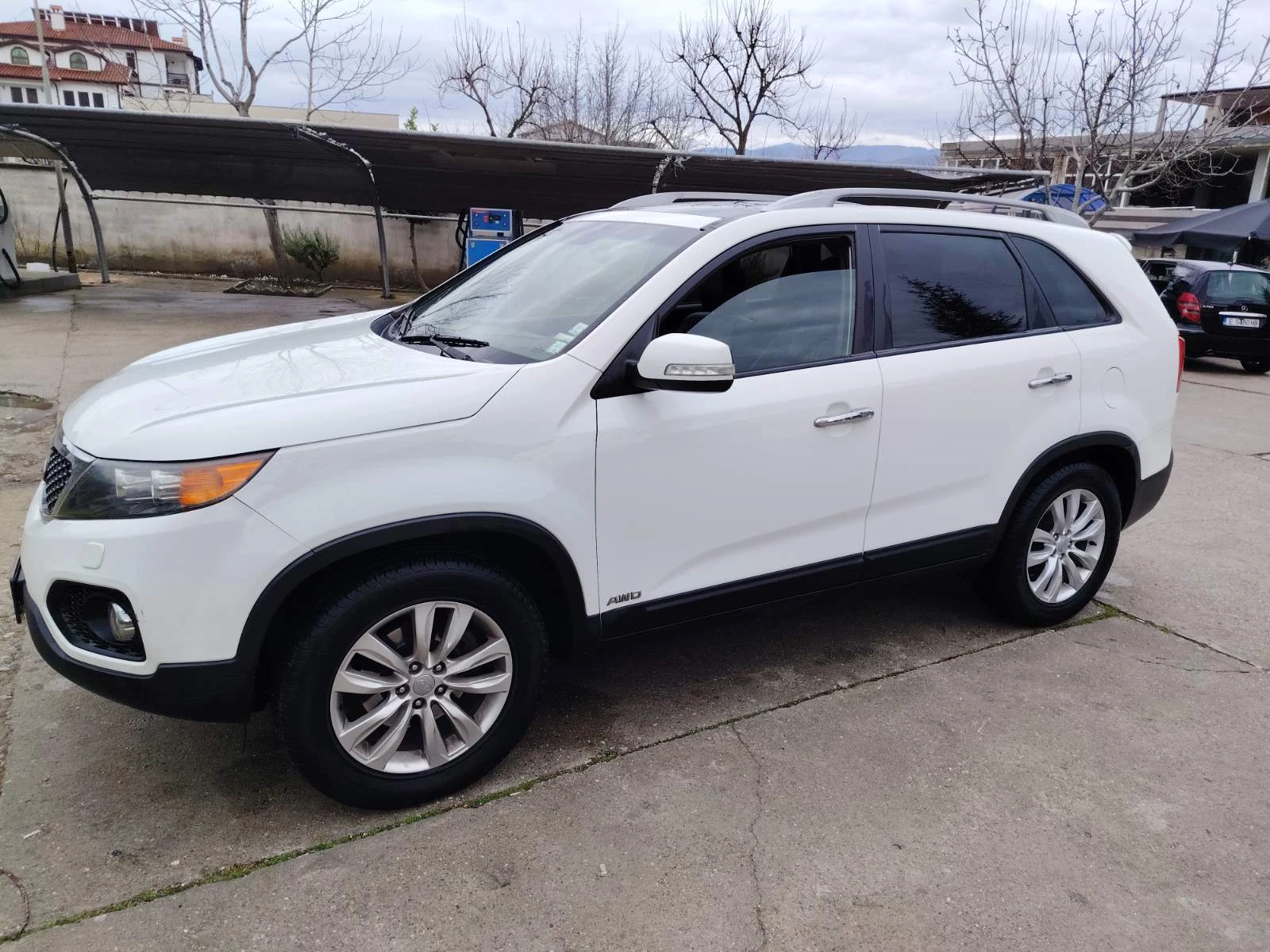 Kia Sorento, снимка 3 - Автомобили и джипове - 54080874