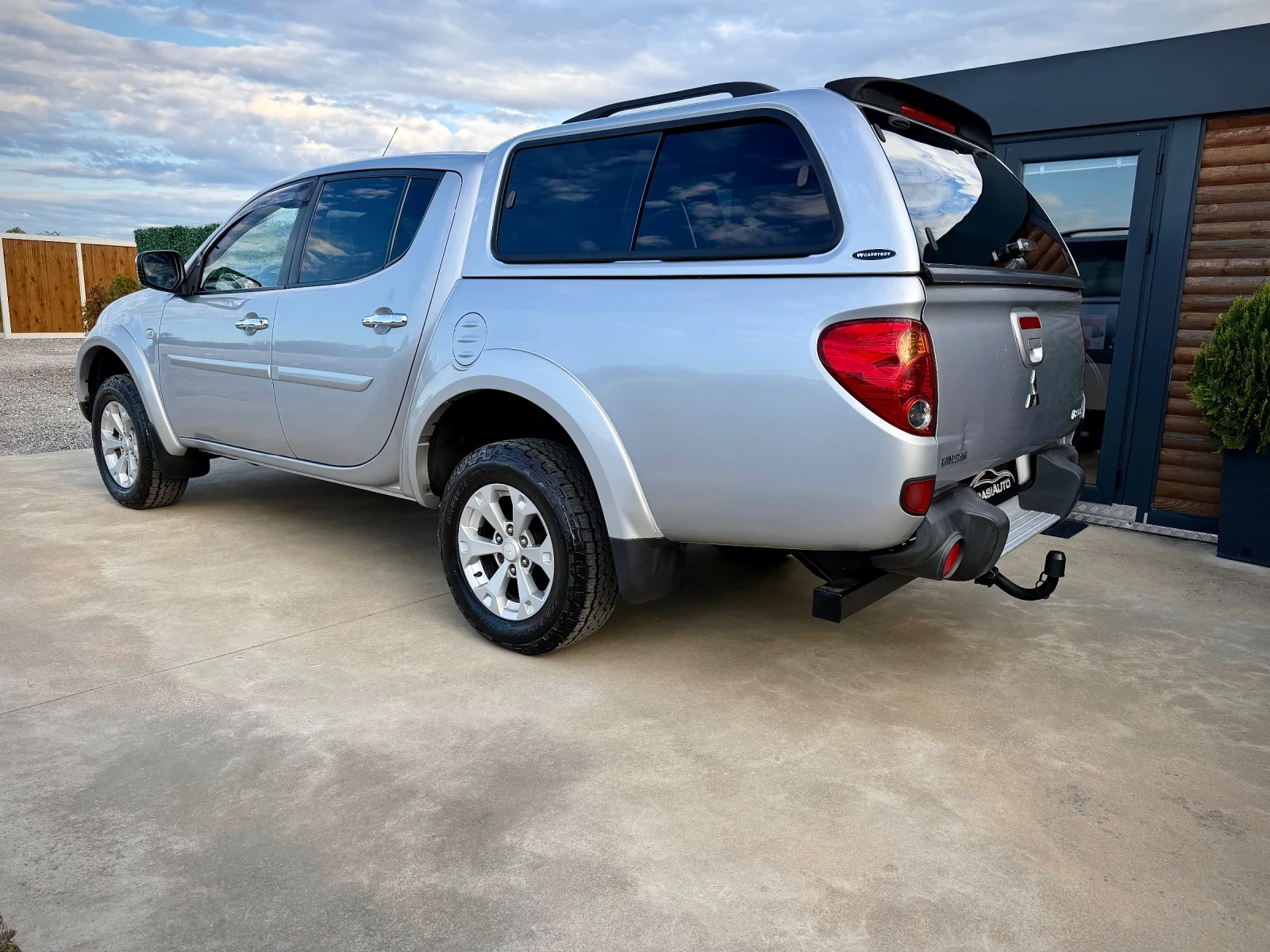 Mitsubishi L200 2.5 DI-D* FACELIFT* HARDTOP* SUPERSELECT, снимка 3 - Автомобили и джипове - 54597134