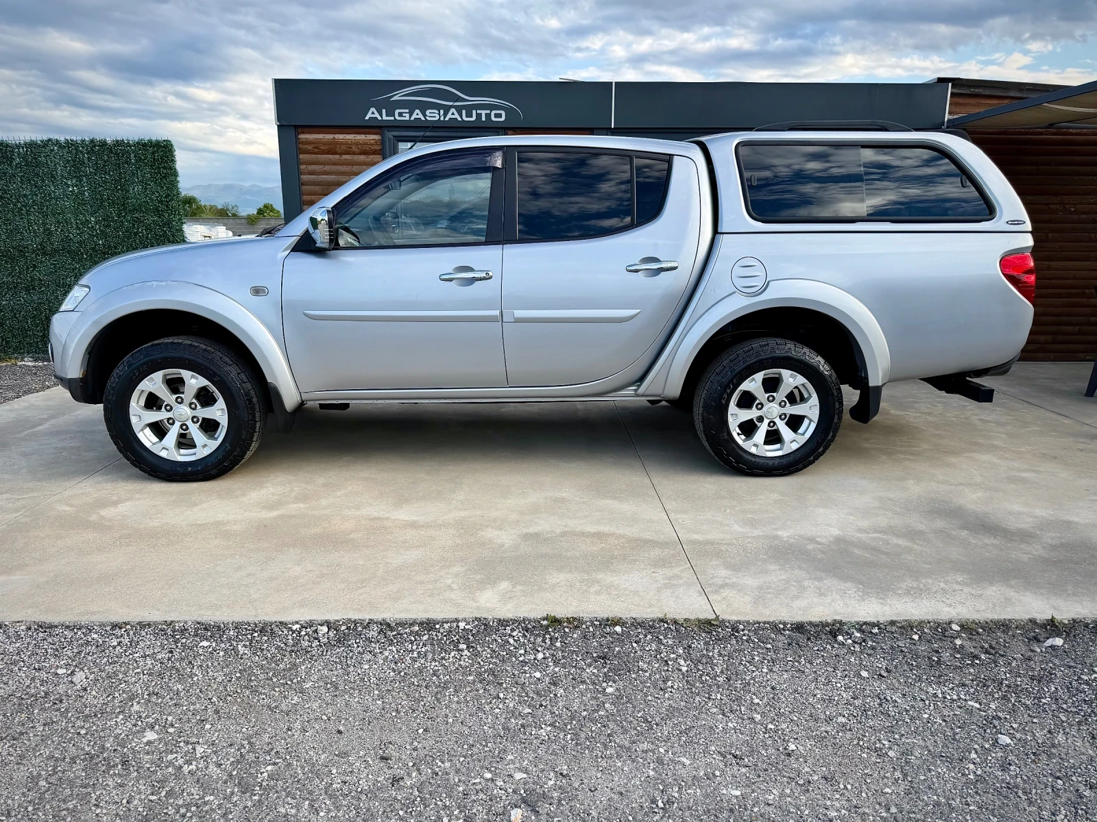 Mitsubishi L200 2.5 DI-D* FACELIFT* HARDTOP* SUPERSELECT, снимка 2 - Автомобили и джипове - 54597134