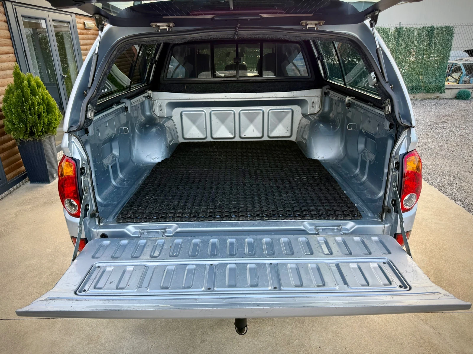 Mitsubishi L200 2.5 DI-D* FACELIFT* HARDTOP* SUPERSELECT, снимка 13 - Автомобили и джипове - 54597134