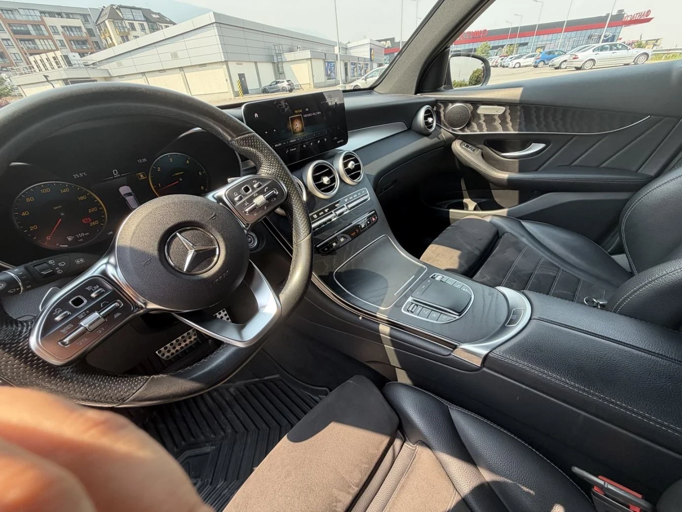 Mercedes-Benz GLC 300 Mercedes-Benz GLC 300d 4MATIC. AMG line., снимка 12 - Автомобили и джипове - 55716088
