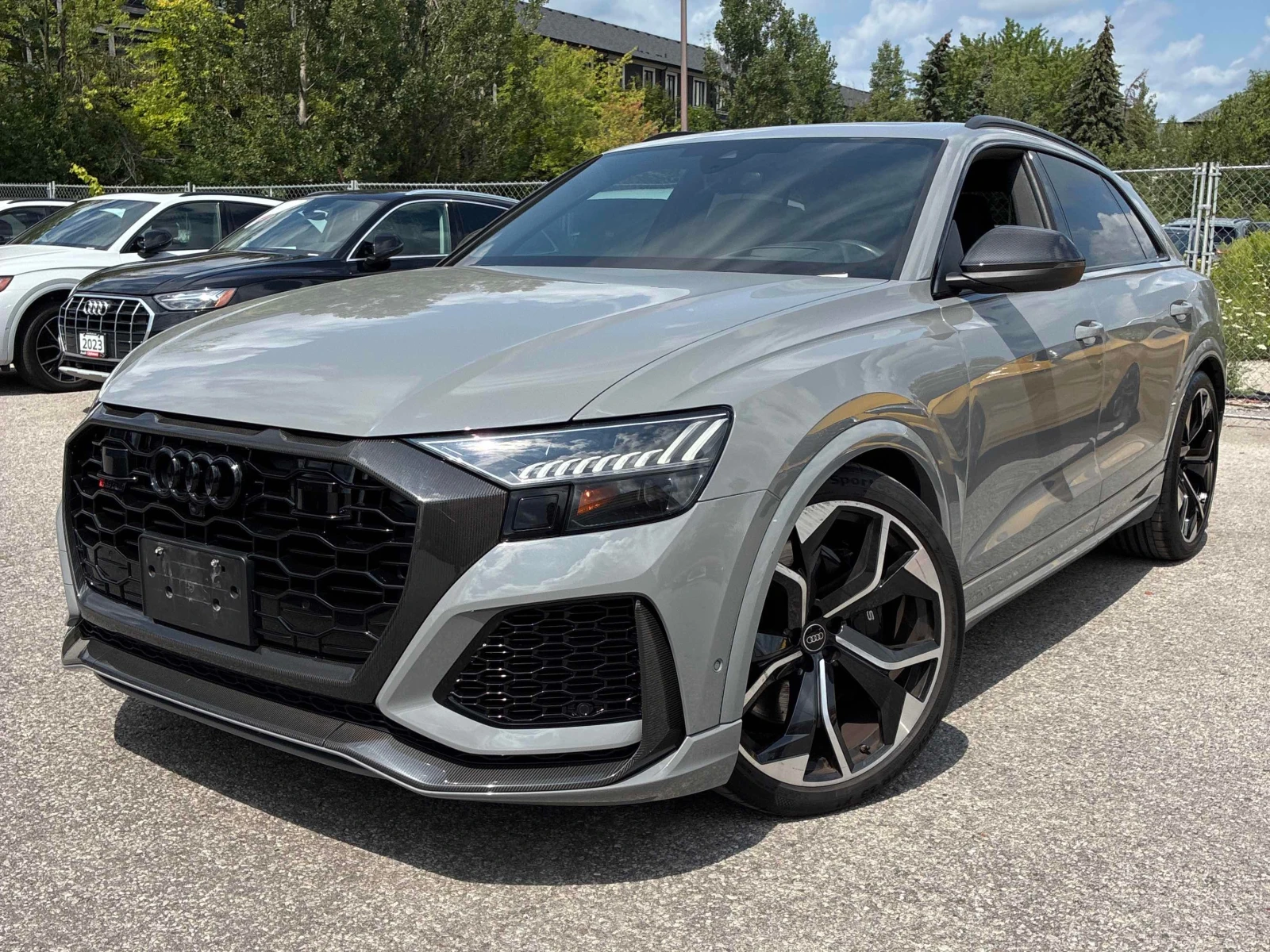 Audi RSQ8 * NARDO GRAY * ОТ ПРЕДСТАВИТЕЛСТВО НА АУДИ * , снимка 6 - Автомобили и джипове - 55948441