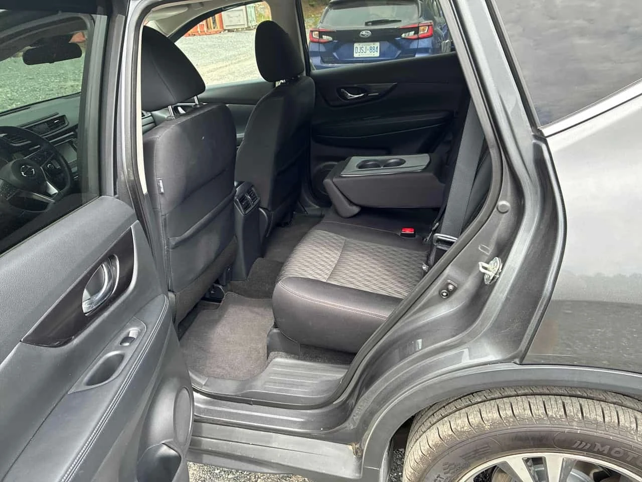 Nissan Rogue * AWD * CARFAX * ����� �� ����������� | Mobile.bg � ����������� 12