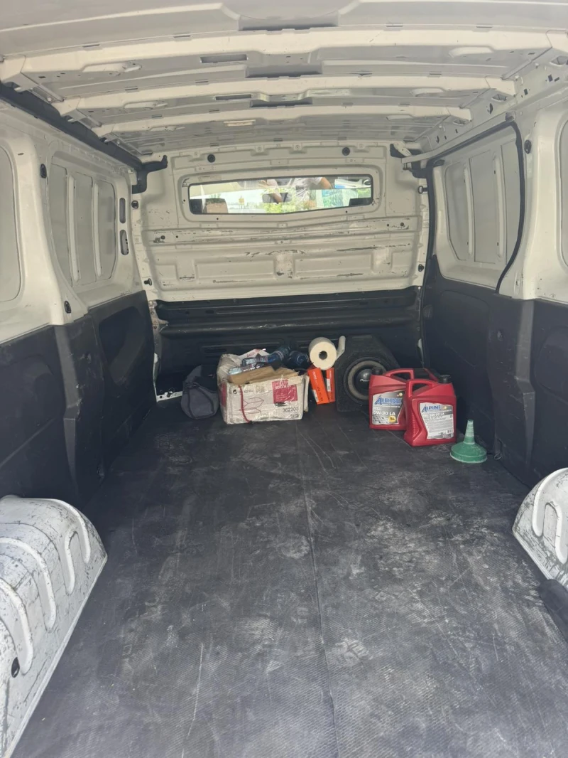 Renault Trafic 1.6 dci MAXI, снимка 8 - Бусове и автобуси - 52293544