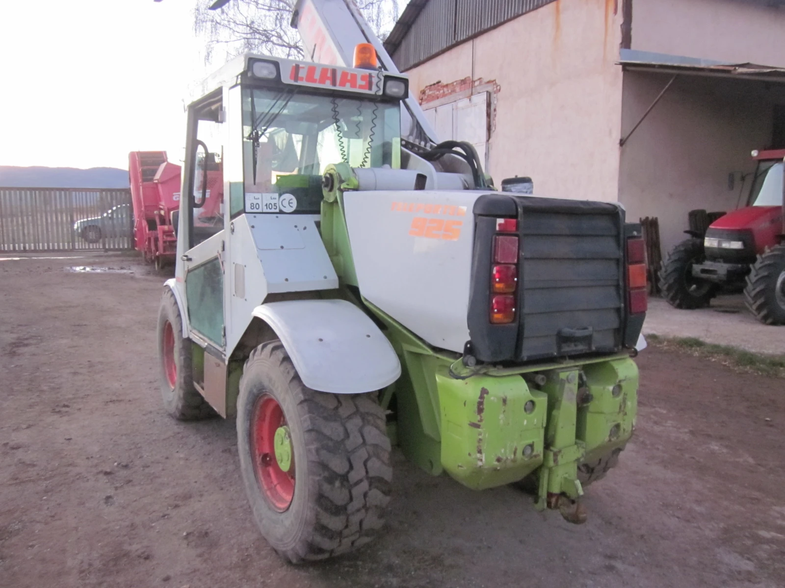 Телескопичен товарач Claas 925 TURBOMATIK - изображение 4