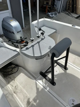 Лодка Aquabat Fish 550, снимка 9