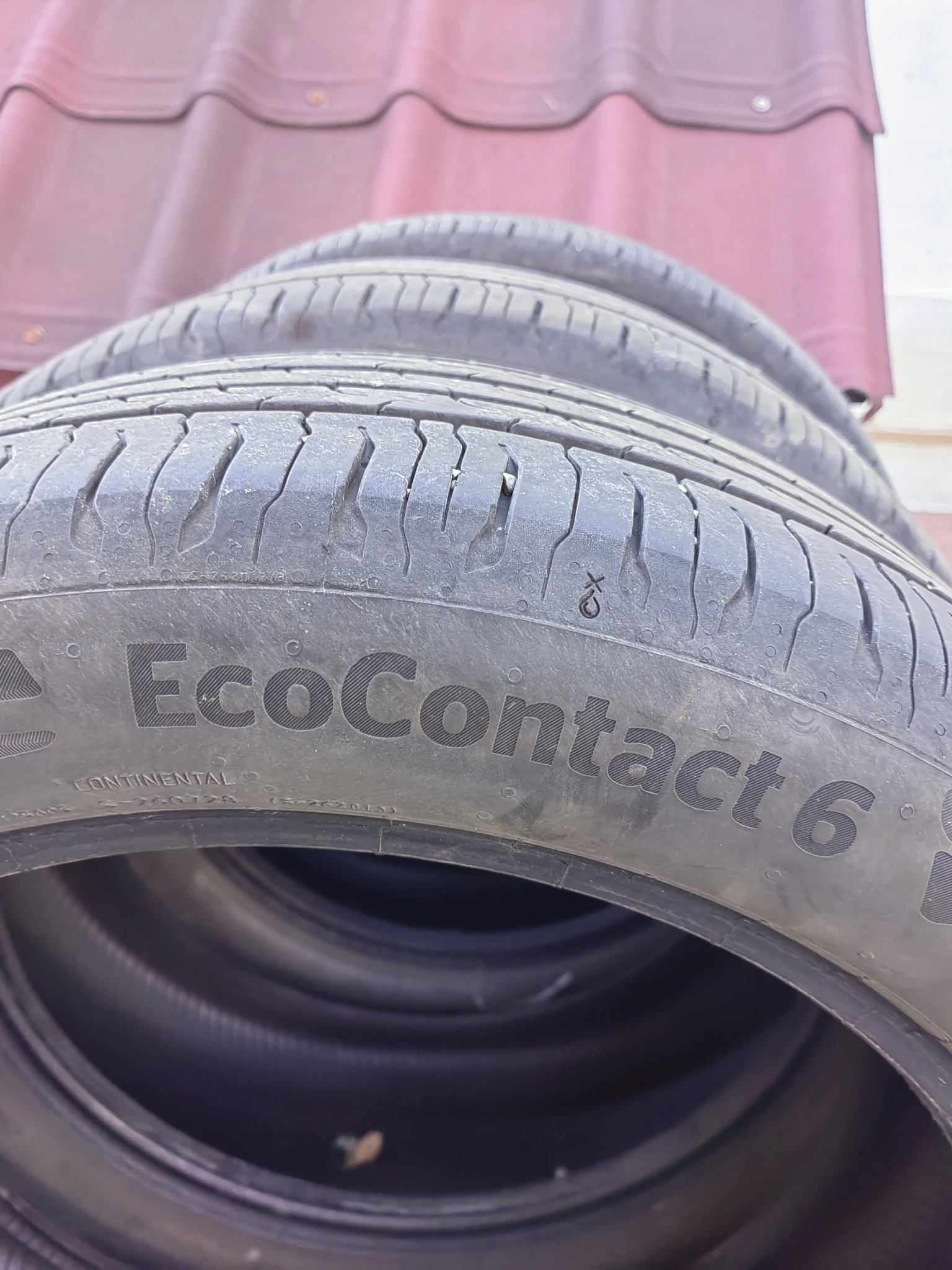Гуми Летни 215/50R18, снимка 3 - Гуми и джанти - 55680894