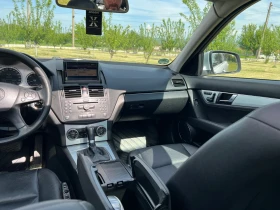 Mercedes-Benz C 320, снимка 11