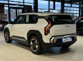 Kia EV6 EV3 НОВ! 58 kWh AIR, снимка 5