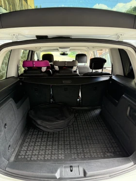 VW Sharan 2.0 TDI 150кс. Facelift, снимка 16