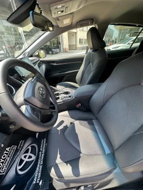 Toyota Camry LUXURY 2.5 Hybrid CVT, снимка 13