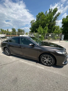 Toyota Camry LUXURY 2.5 Hybrid CVT, снимка 4