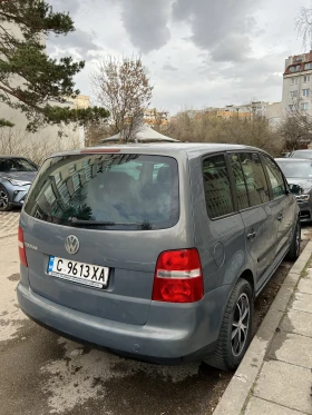 VW Touran - 4700 лв. - 42209282 | Car24.bg