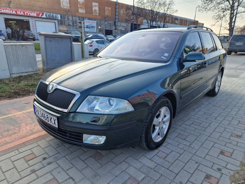 Skoda Octavia 2.0 бензин/газ, снимка 1 - Автомобили и джипове - 44374288