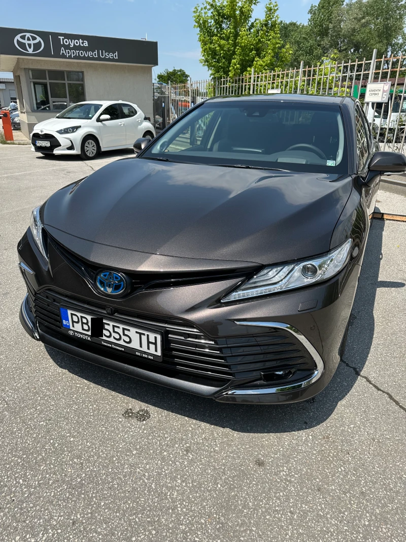 Toyota Camry LUXURY 2.5 Hybrid CVT, снимка 1 - Автомобили и джипове - 47344392