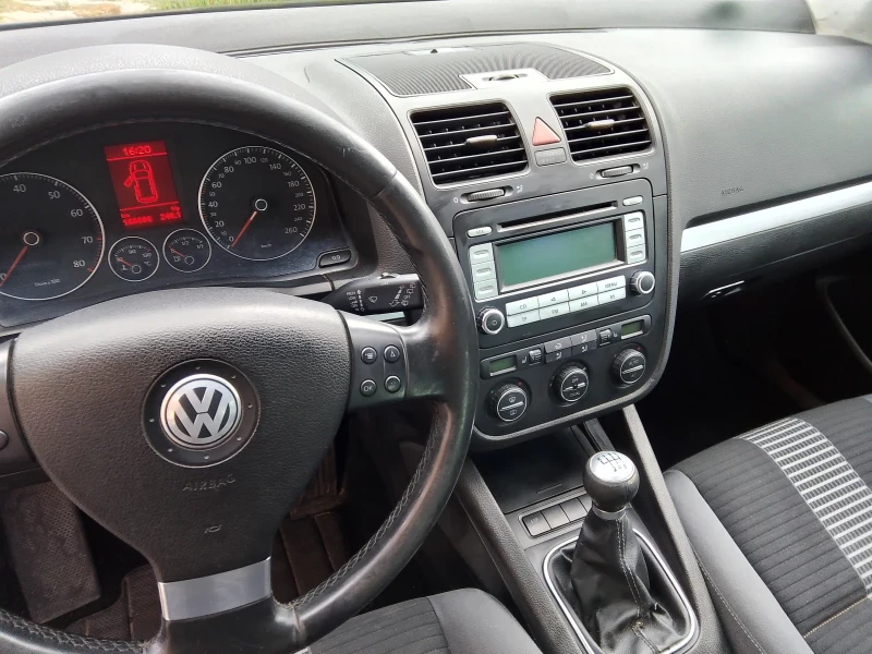 VW Golf 5.TFI, снимка 5 - Автомобили и джипове - 48338983