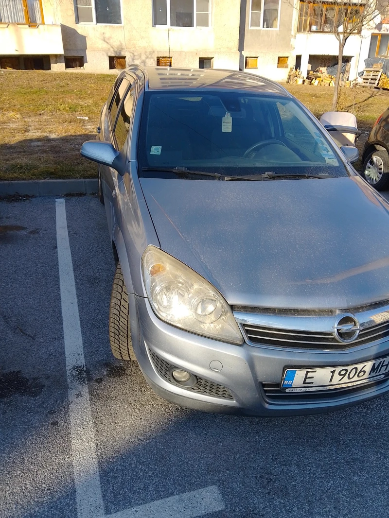 Opel Astra H, снимка 1 - Автомобили и джипове - 48612980