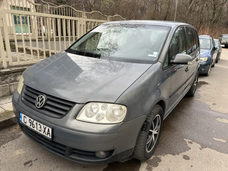 VW Touran, снимка 5 - Автомобили и джипове - 49483260