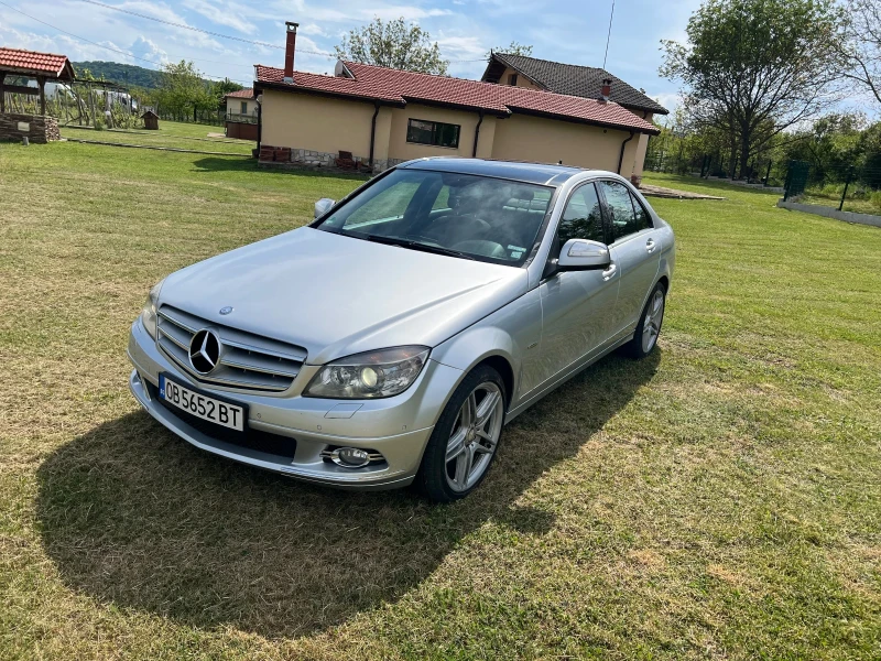 Mercedes-Benz C 320 Цената е крайна, снимка 2 - Автомобили и джипове - 52198041