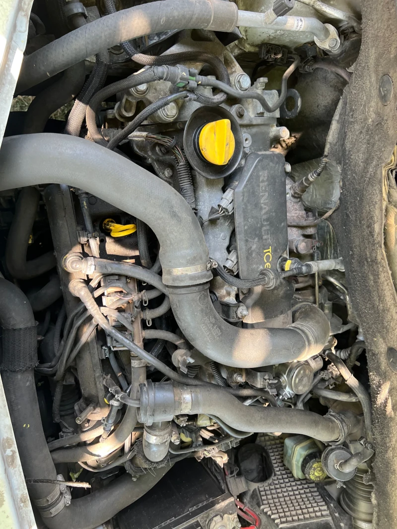 Dacia Lodgy 1.2tce, снимка 16 - Автомобили и джипове - 51958662