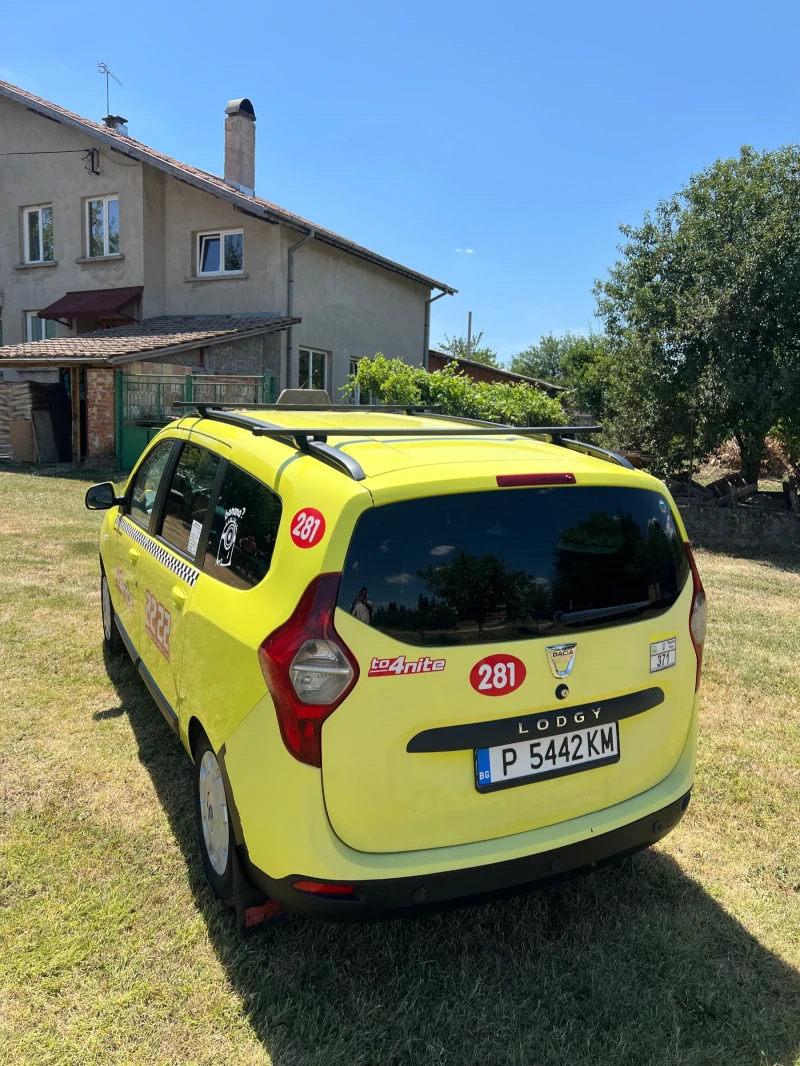 Dacia Lodgy 1.2tce, снимка 4 - Автомобили и джипове - 51958662