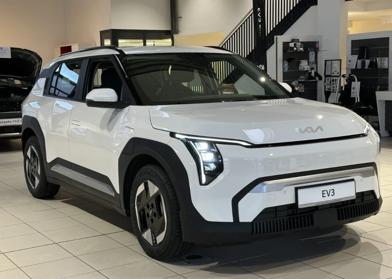 Kia EV6 EV3 НОВ! 58 kWh AIR, снимка 3 - Автомобили и джипове - 52662973