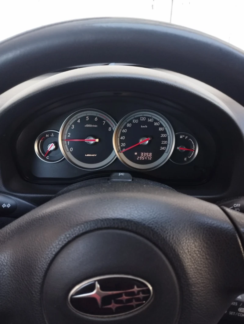 Subaru Legacy, снимка 13 - Автомобили и джипове - 52263386