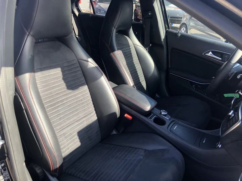 Mercedes-Benz A 200 CDI/AMG/PanoCamera/Distronic/Автомат/Обслужен, снимка 11 - Автомобили и джипове - 52275473