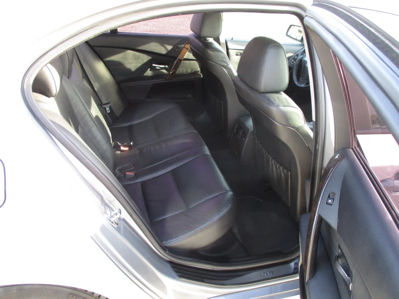 BMW 520 2.0/ГАЗ-БЕНЗИН/170кс./АВТОМАТИК/КАТО НОВА/, снимка 15 - Автомобили и джипове - 52628572