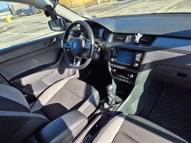 Skoda Rapid 1.6 TDI 116hp Edition , снимка 12 - Автомобили и джипове - 53111283