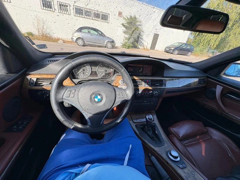 BMW 320, снимка 17 - Автомобили и джипове - 53225428