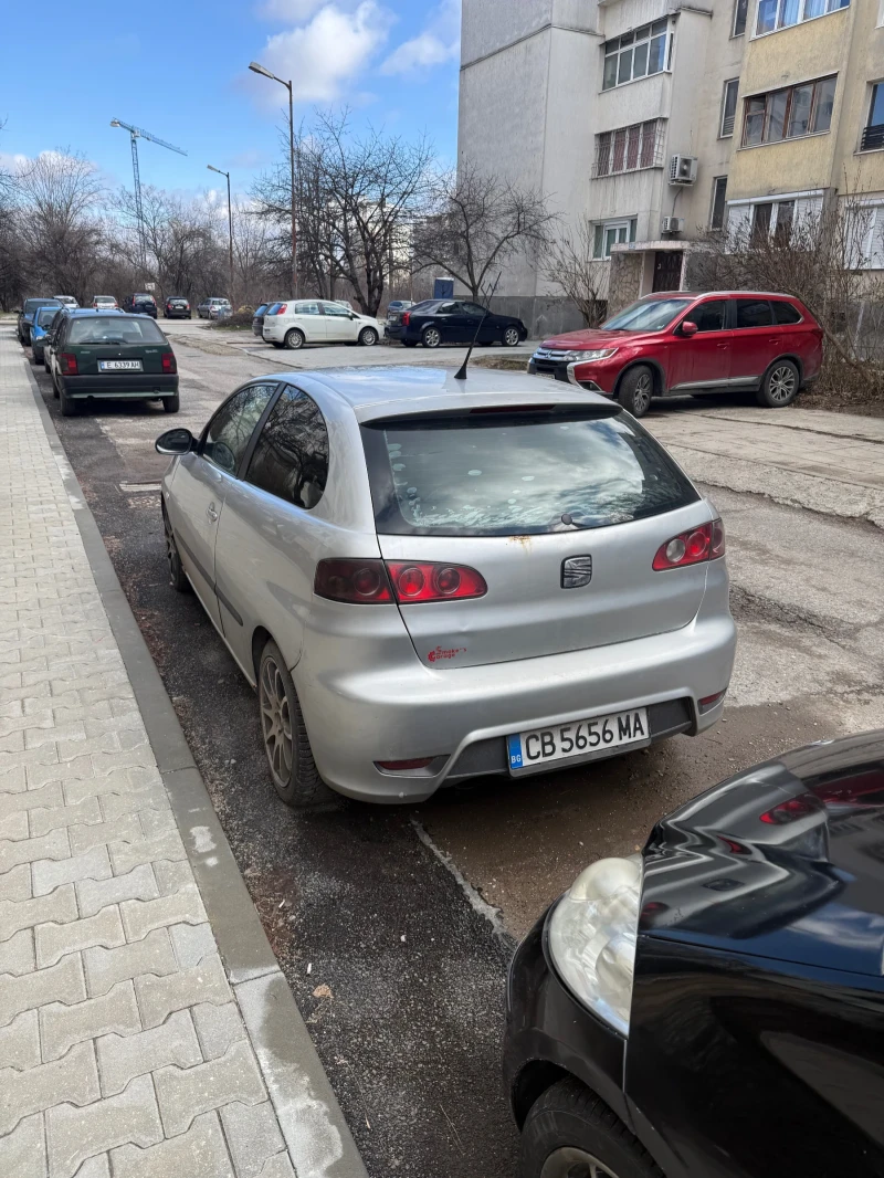 Seat Ibiza, снимка 5 - Автомобили и джипове - 53524662