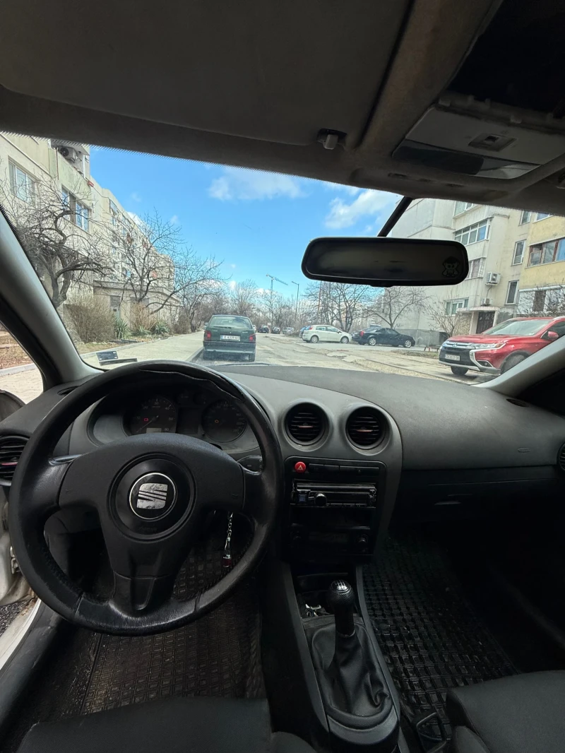 Seat Ibiza, снимка 8 - Автомобили и джипове - 53524662