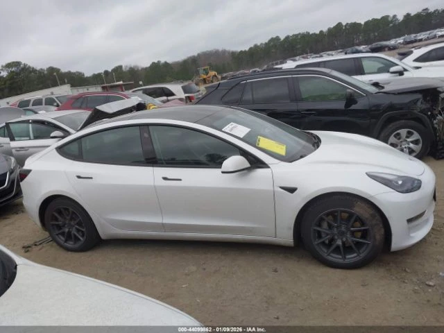 Tesla Model 3 STANDARD RANGE PLUS RWD, снимка 12 - Автомобили и джипове - 53909449