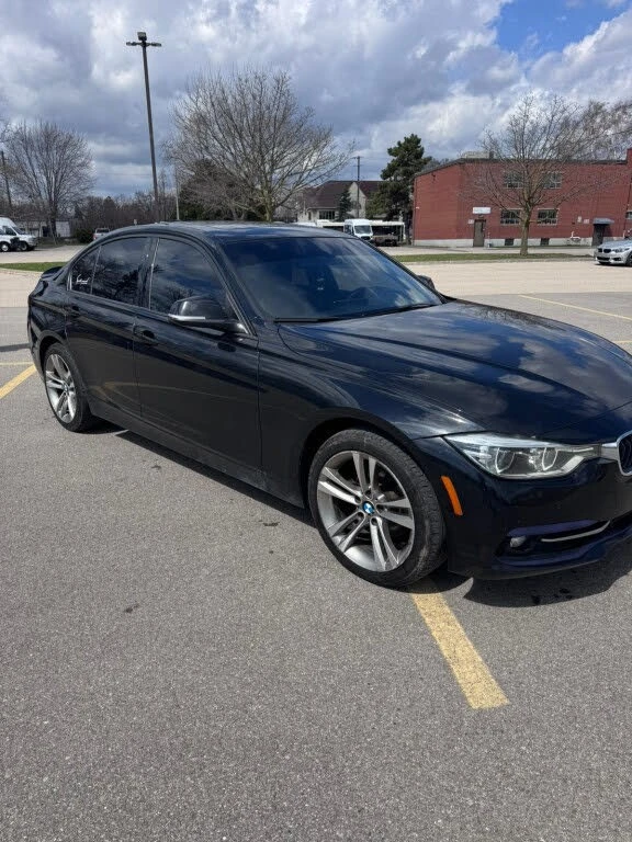 BMW 330 xDRIVE* АвтоКредит* (ЦЕНА ДО БГ), снимка 8 - Автомобили и джипове - 54219024