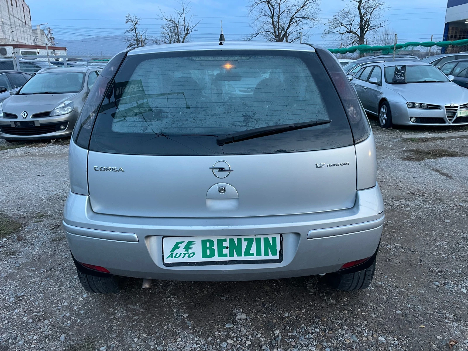 Opel Corsa 1.2i-ITALIA-FEIS - изображение 8