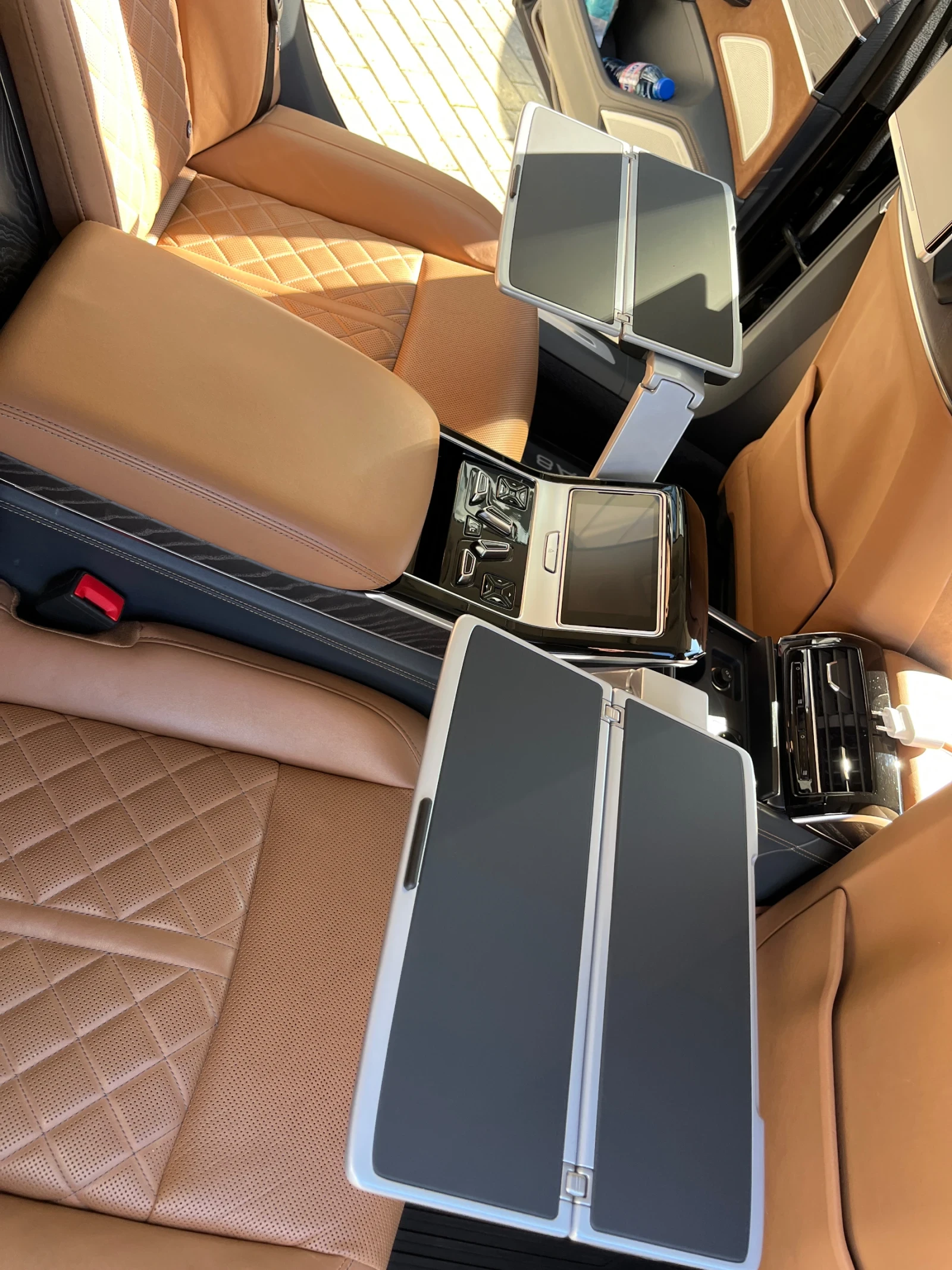 Audi A8 Audi A8L 60TFSIe quattro PLUG-IN  - изображение 10