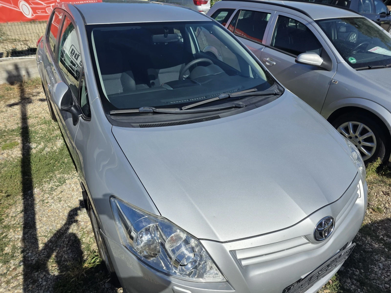 Toyota Auris 1.6 FACELIFT, NAVI - изображение 4